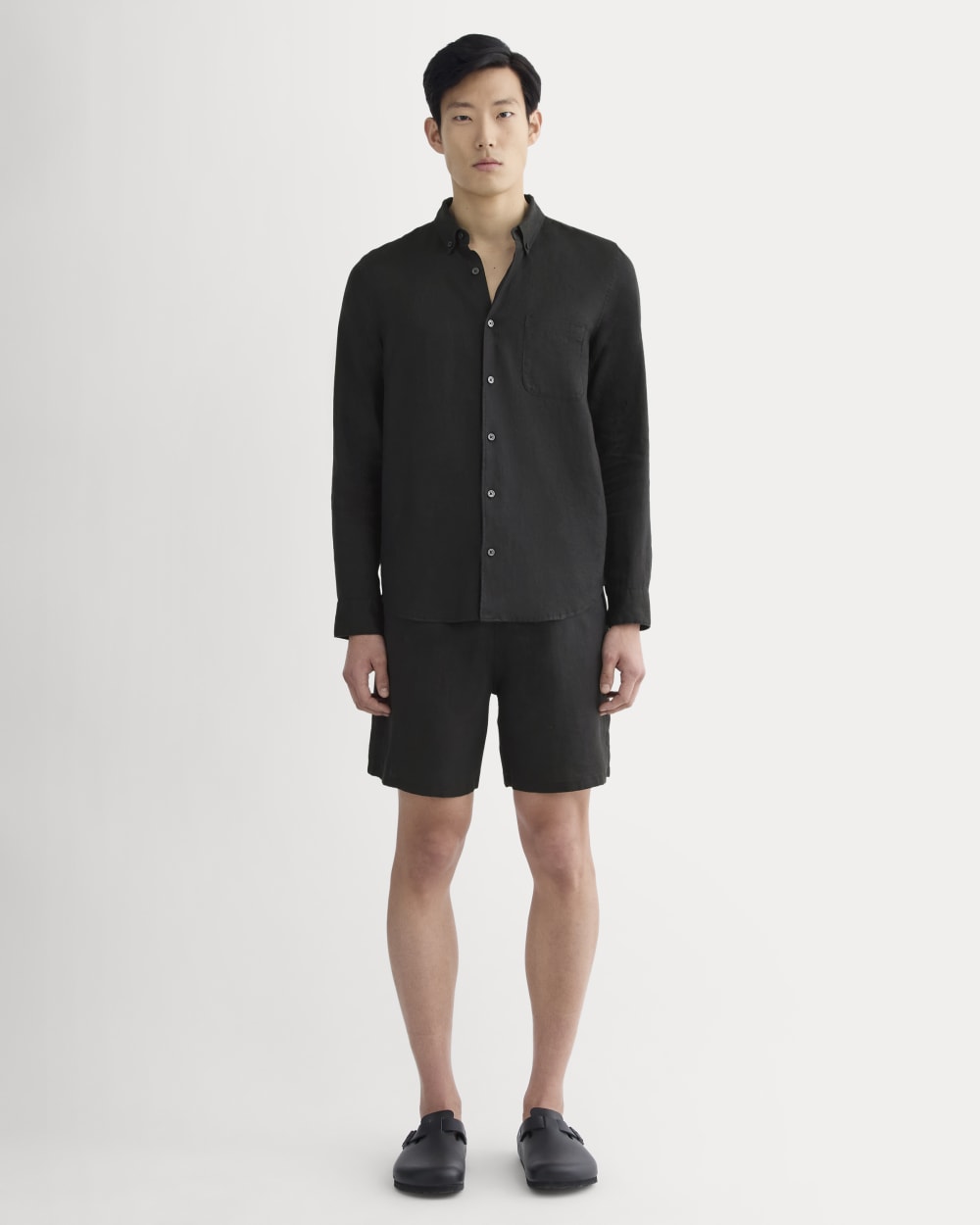 The Classic Shirt in Linen | Black