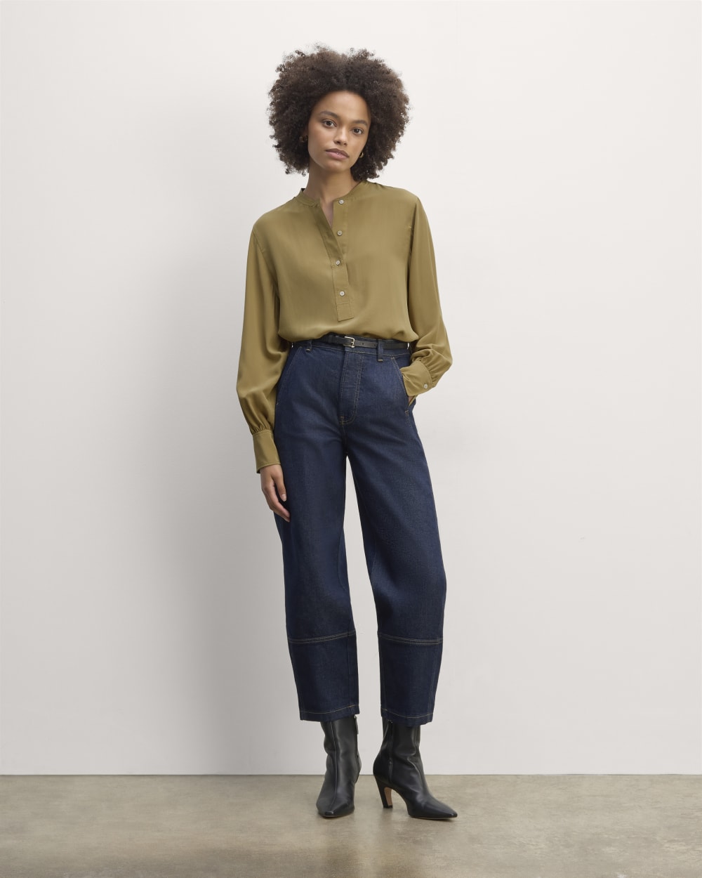 The Henley Shirt in Washable Silk | Fennel Seed