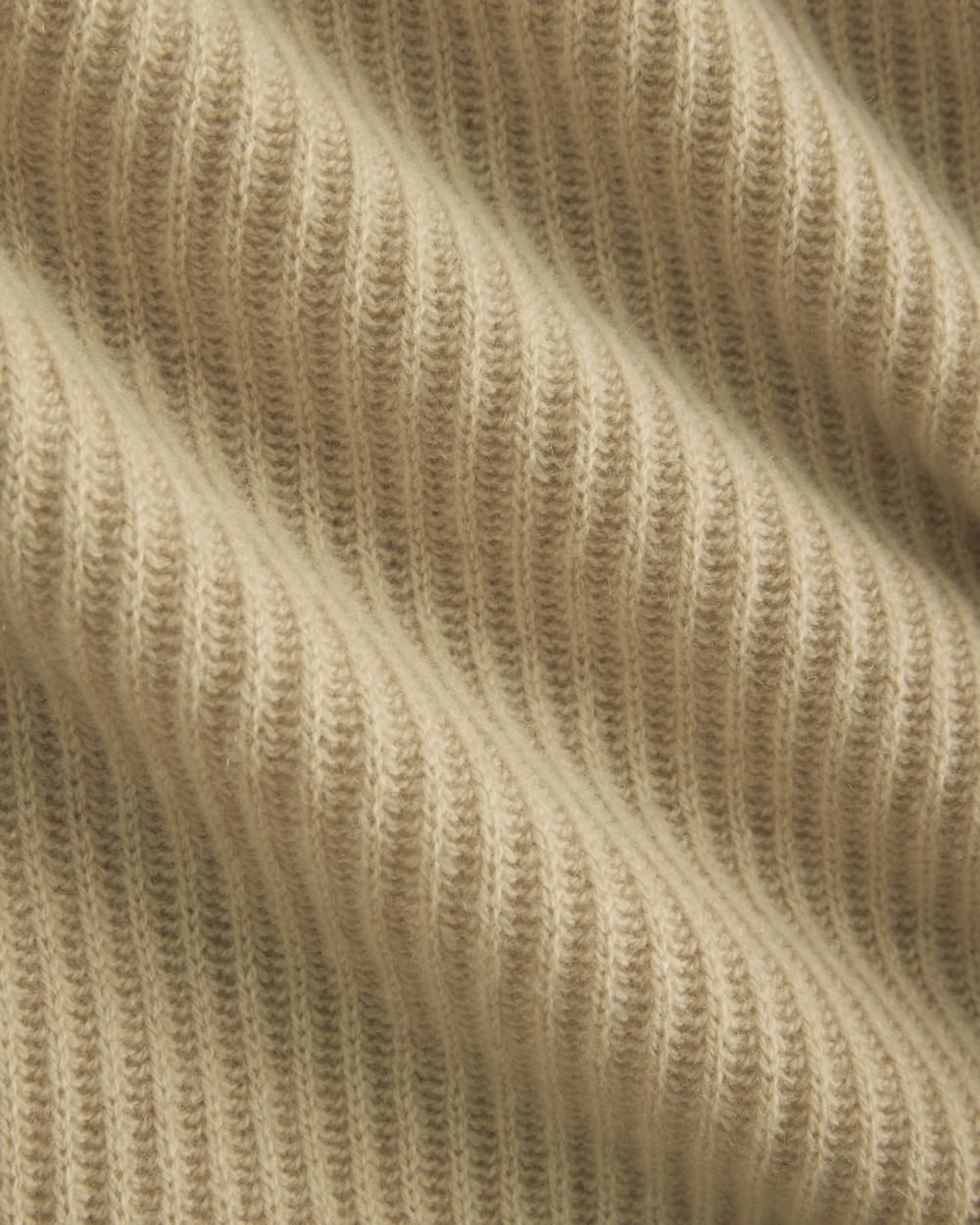The Cocoon Henley in Wool Cashmere | Heather Light Camel