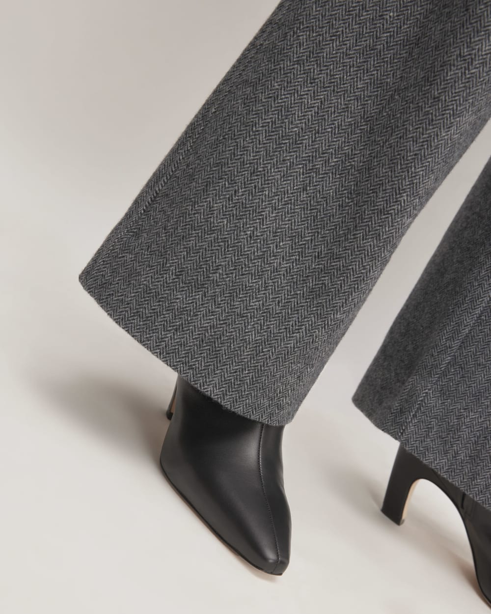 The ReWool® Way-High Drape Pant | Grey Herringbone