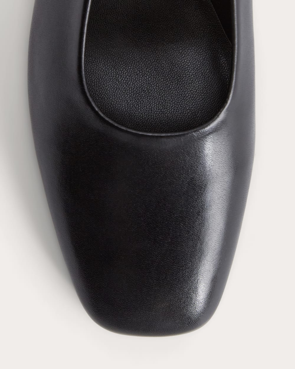 The Gallery Pump | Black