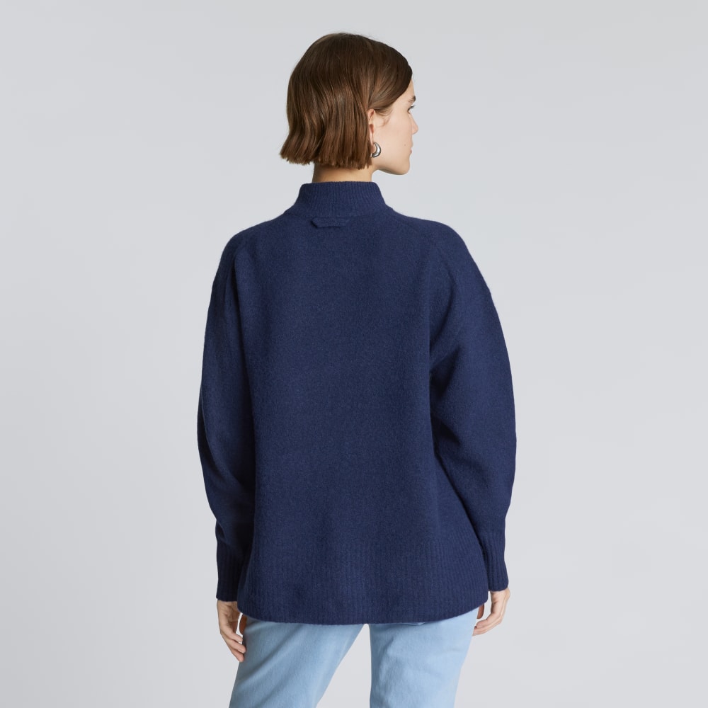 The Cozy-Stretch Pullover | Ocean Cavern