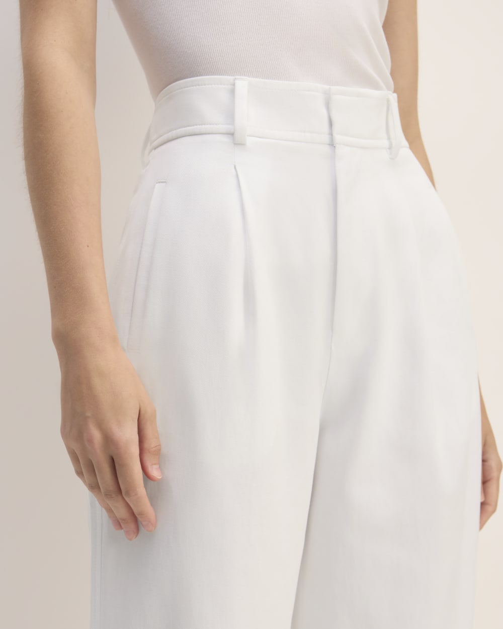 The Draper Pleated Pant in Buttersmooth | White | 30 Inseam