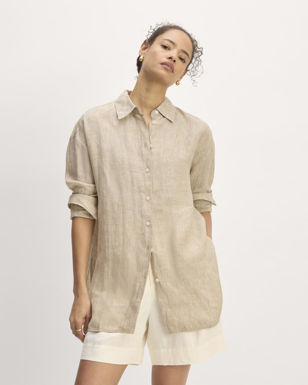The Boyfriend Shirt in Linen | Cornstalk Chambray