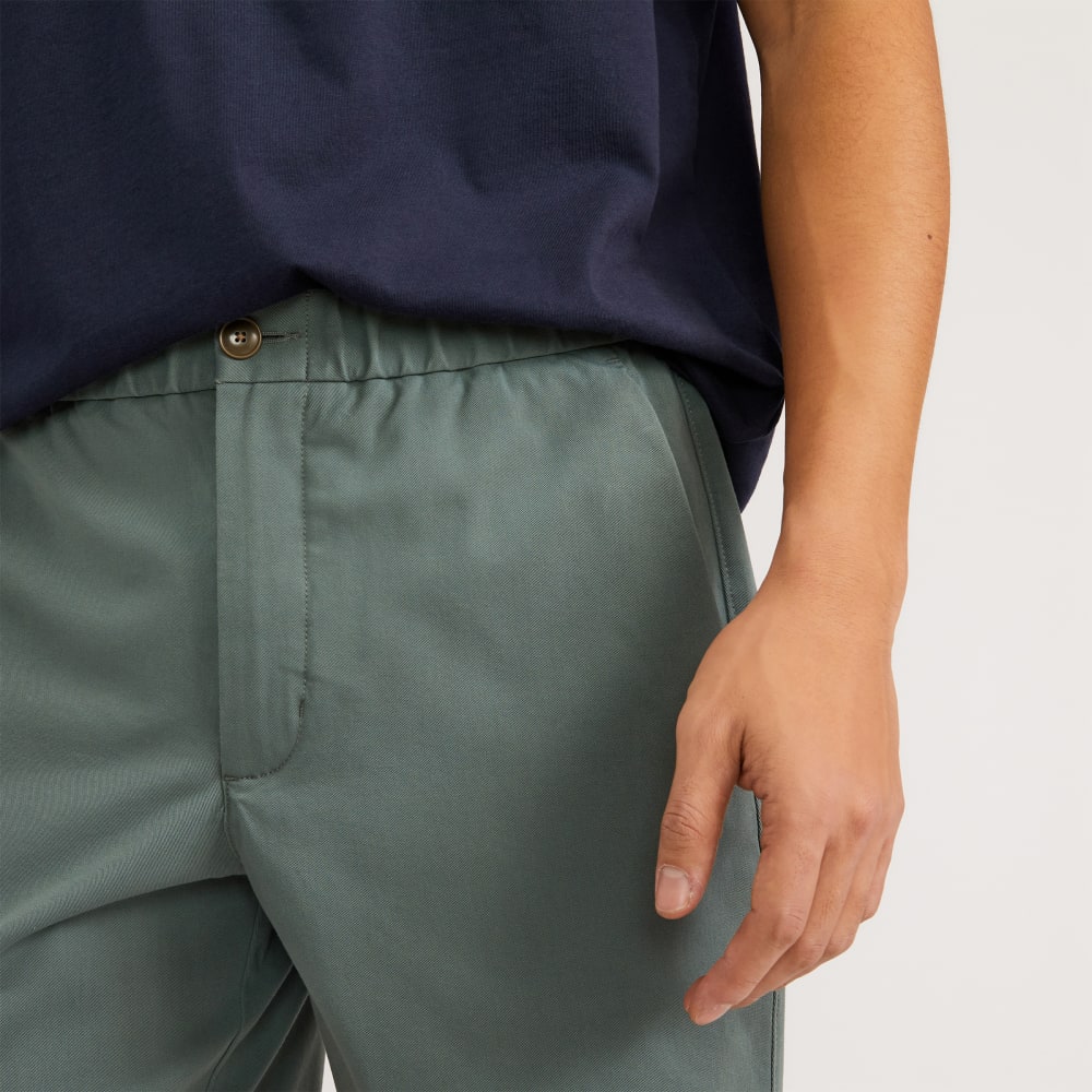 The Pull-On Performance Chino Short | Green Balsam