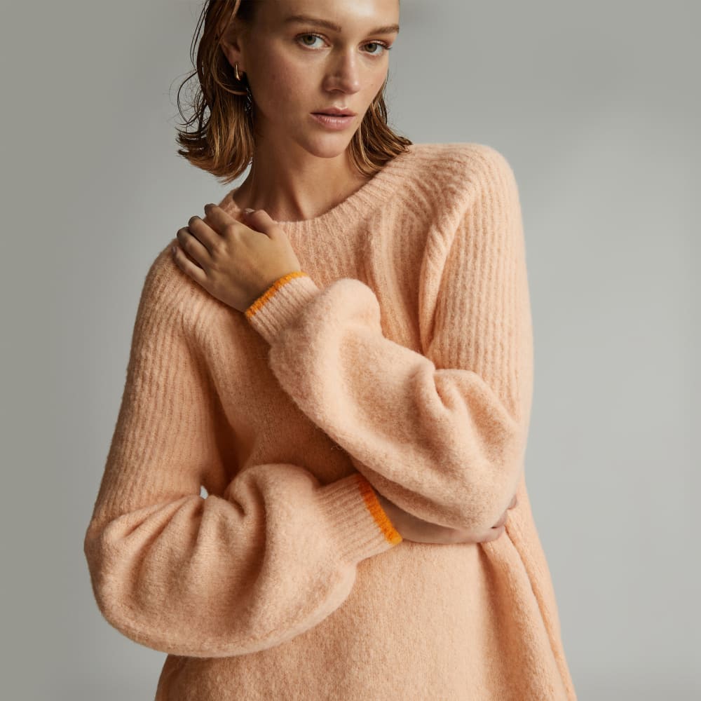 The SuperFuzz Alpaca Oversized Crew | Apricot