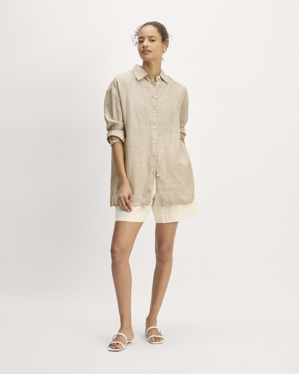 The Boyfriend Shirt in Linen | Cornstalk Chambray