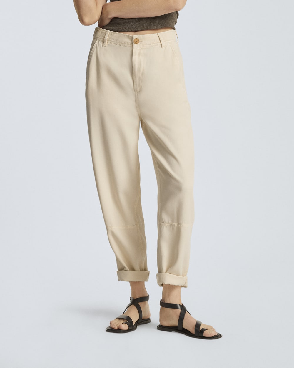 The Chino in Buttersoft | Parchment