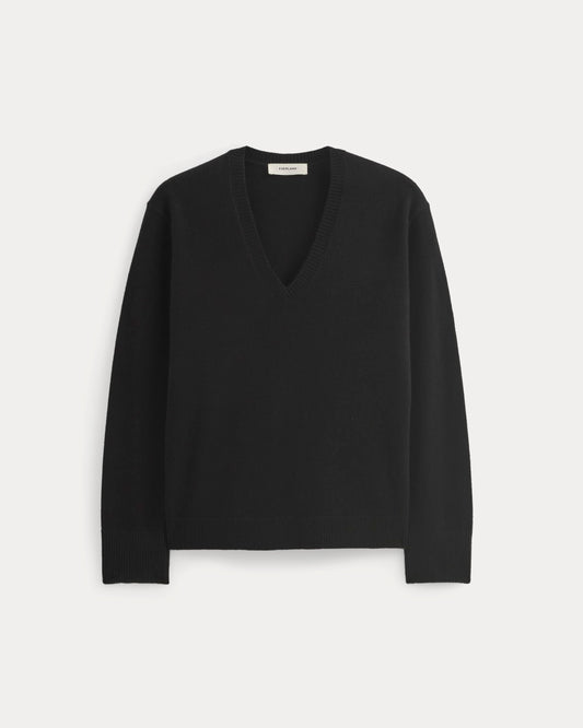 The Classic V in Cashmere | Black