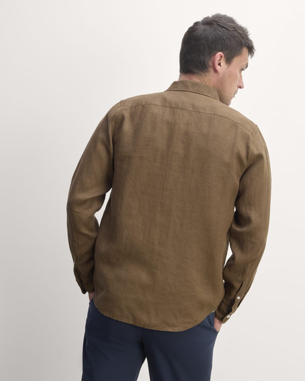 The Classic Shirt in Linen | Cocoa