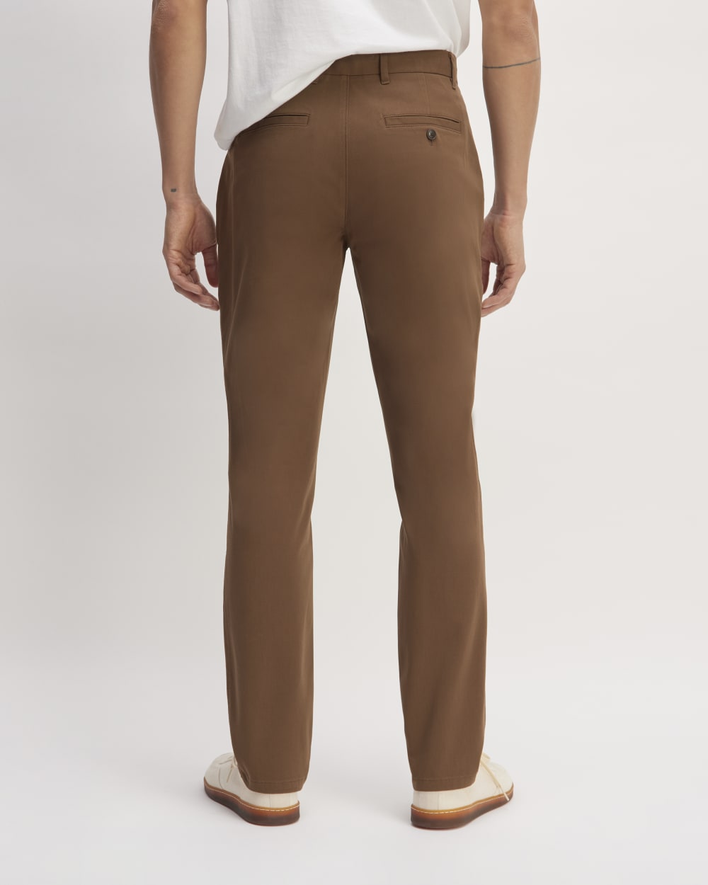 The Performance Chino | Uniform | Cocoa | Athletic
