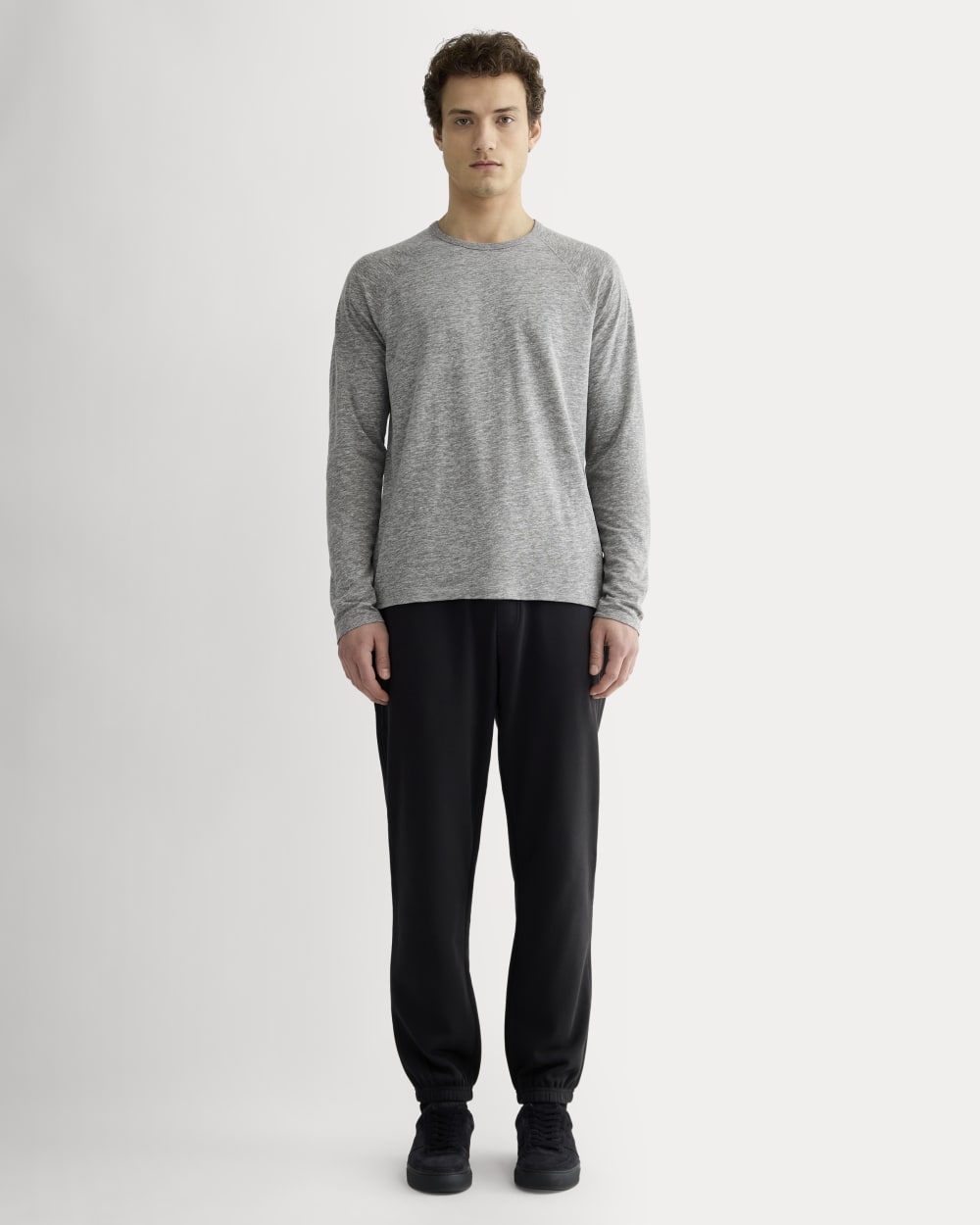 The Rec Long-Sleeve Crew |  Heathered Grey