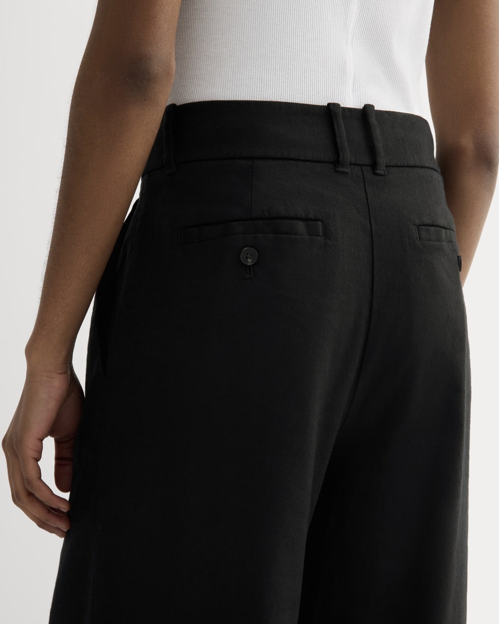 The Wide-Leg Pant in Stretch Linen | Black