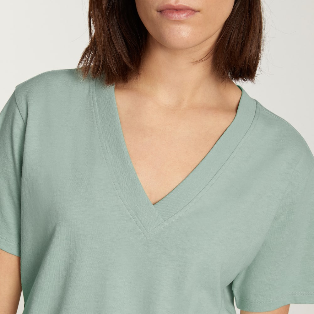 The Vintage V-Neck Hemp Tee | White Sage