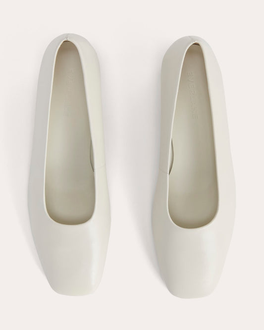 The Gallery Pump | Canvas