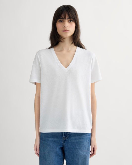 The Slouchy V-Neck Tee in Cotton Linen | White