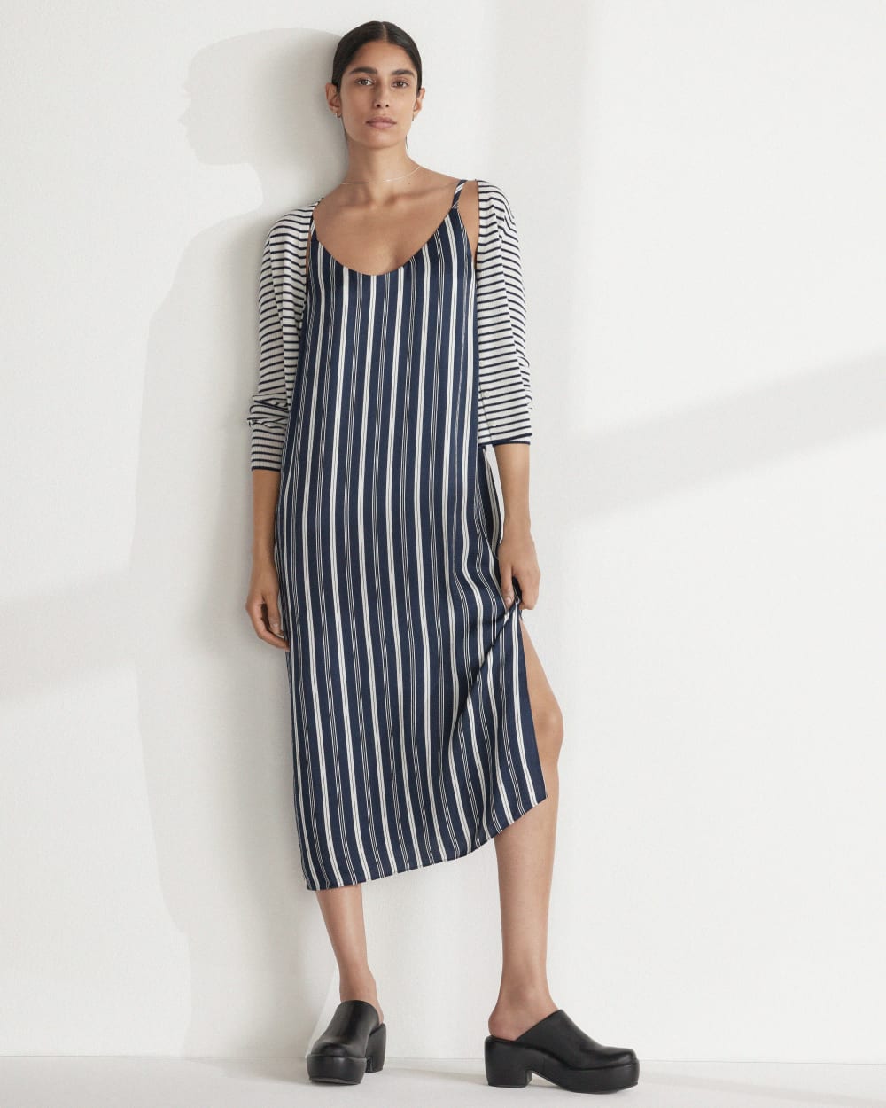 The Cardigan in Ultrasoft Merino | Bone / Navy