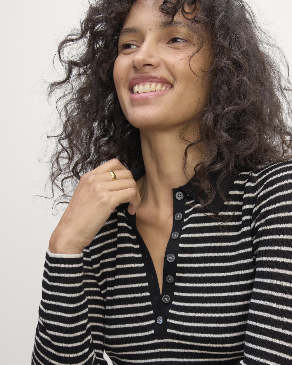 The Polo in Ultrasoft Merino | Black / Bone