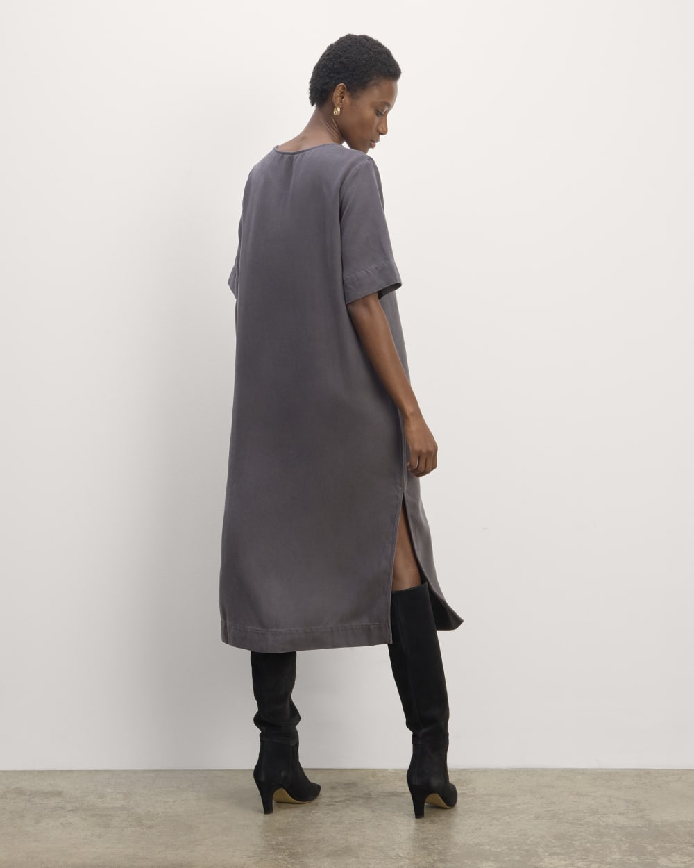 The Relaxed T-Shirt Dress in Buttersoft | Graphite