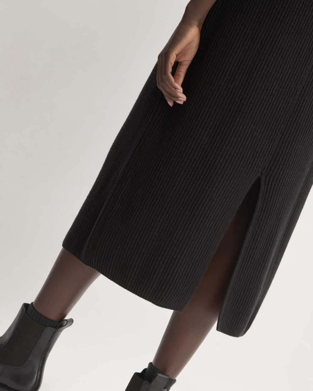 The Organic Cotton Sweater Midi Skirt | Black