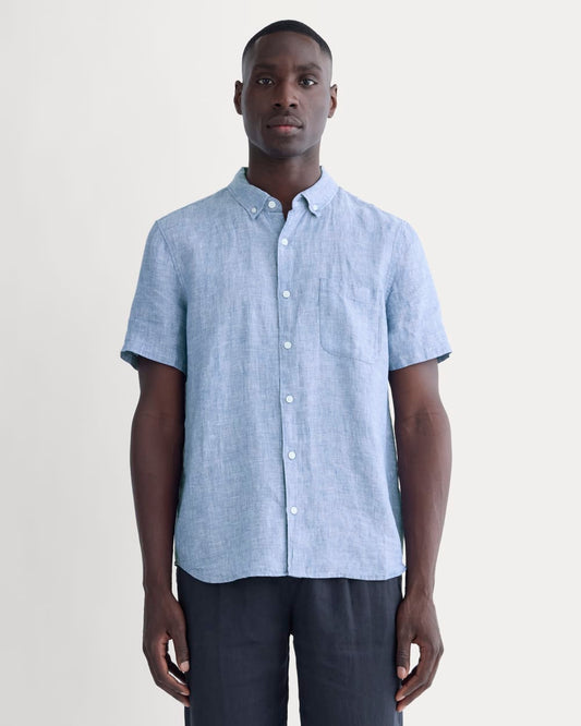The Classic Short-Sleeve Shirt in Linen | Chambray