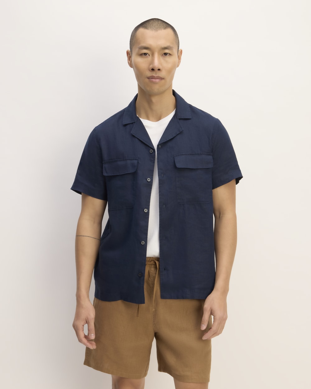 The Resort Shirt in Linen | Navy