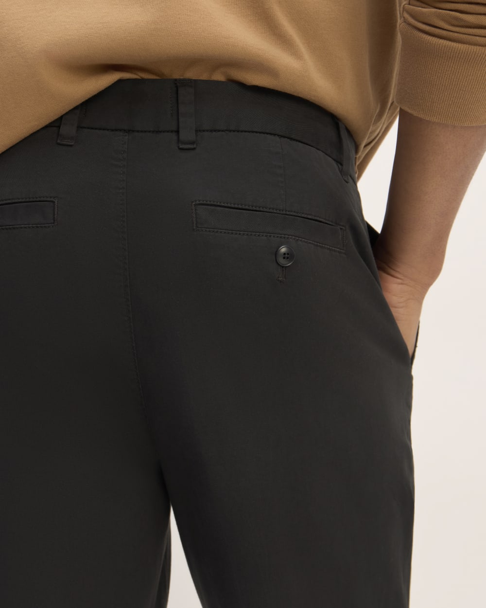 The Pleated Air Chino | Black