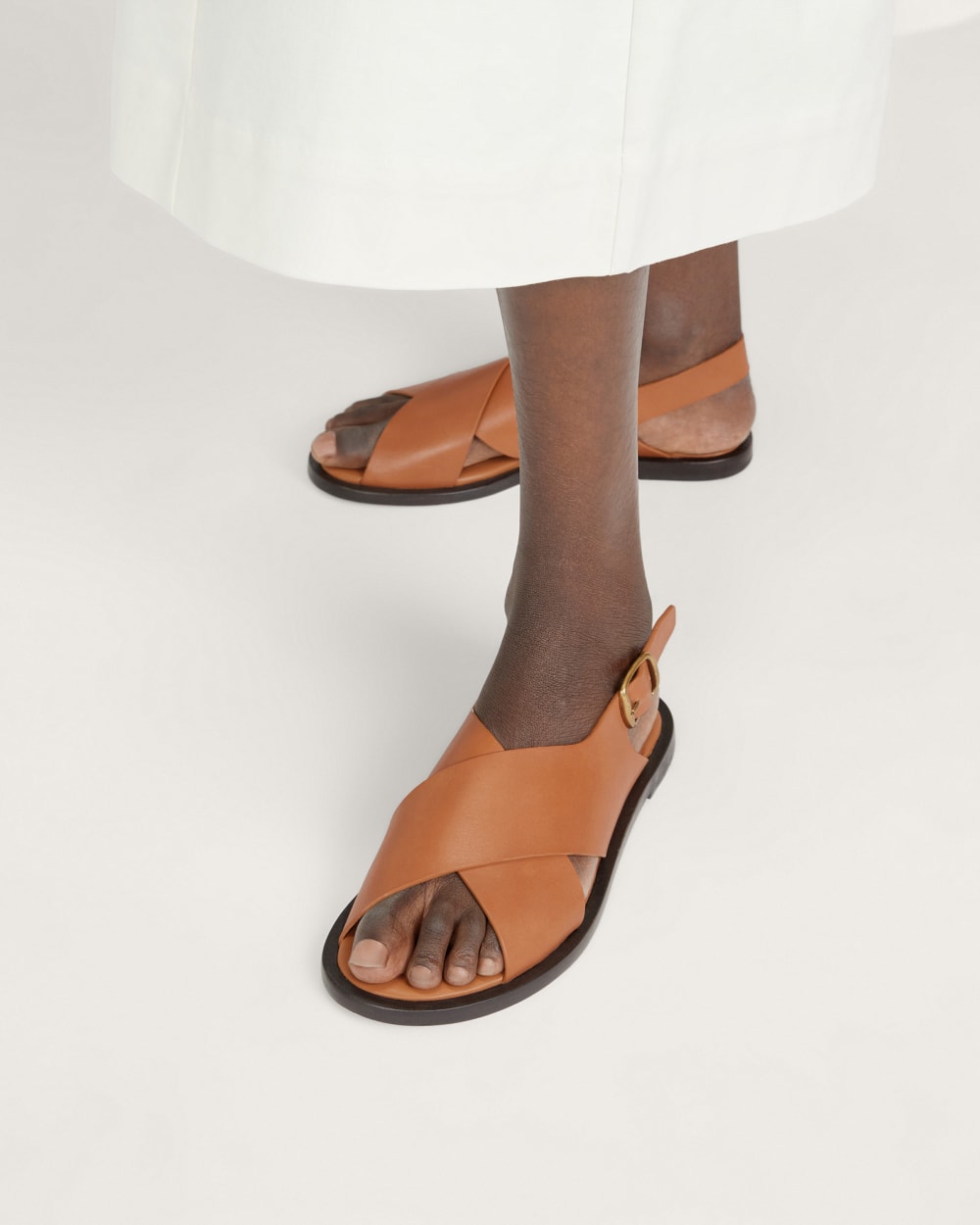 The City Crossover Sandal | Desert Tan