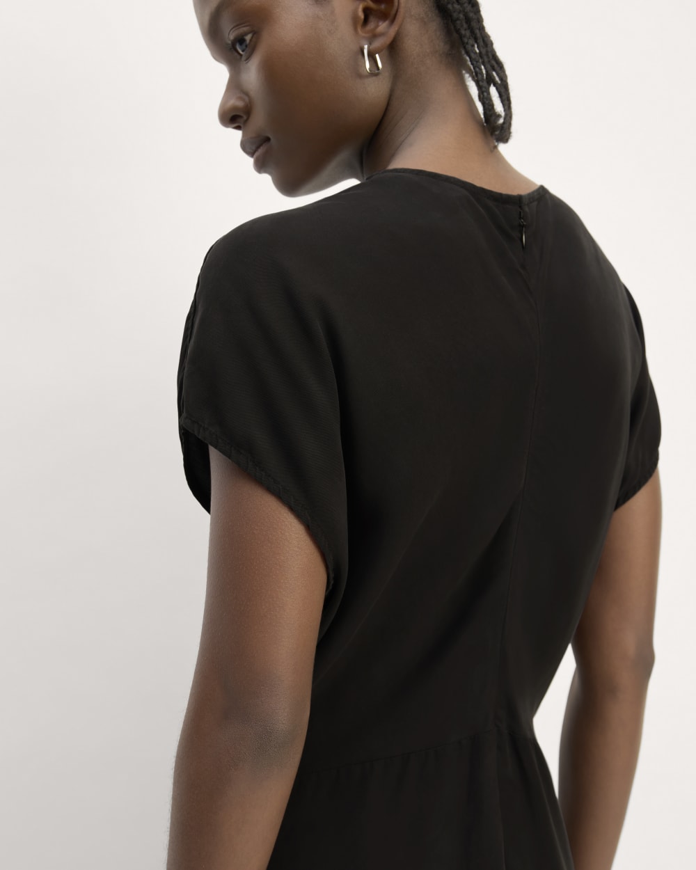 The TENCEL™ Short-Sleeve Midi Dress | Black