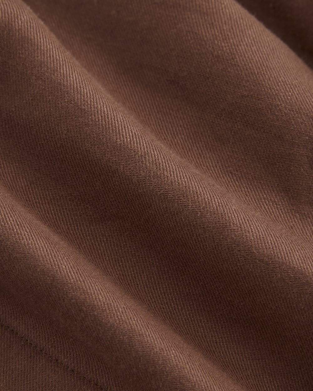 The Pleated Short in Stretch Linen | Cedarwood