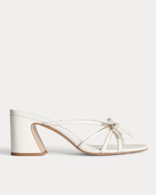 The Bow Heel | Canvas