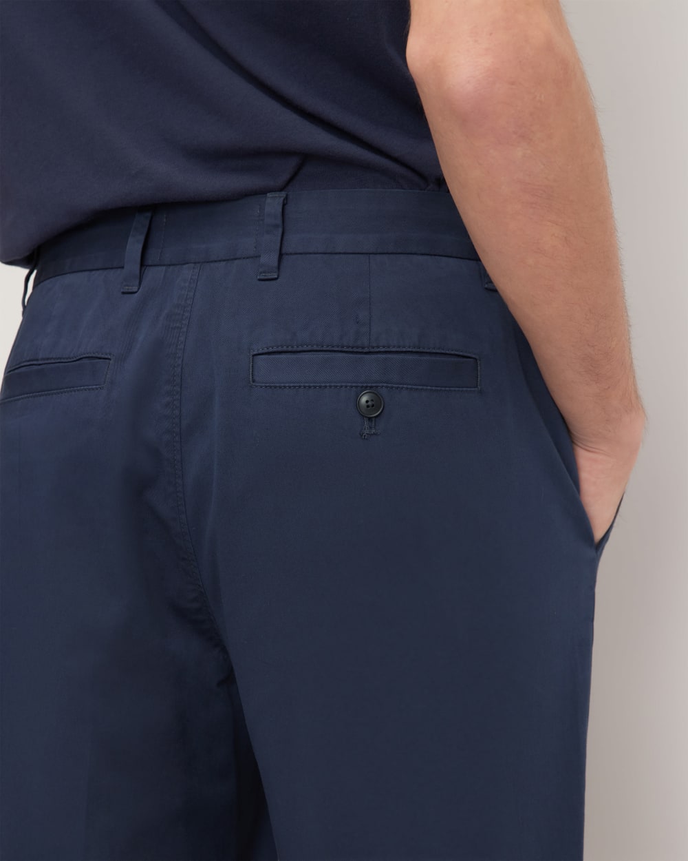 The Pleated Air Chino | Deep Navy