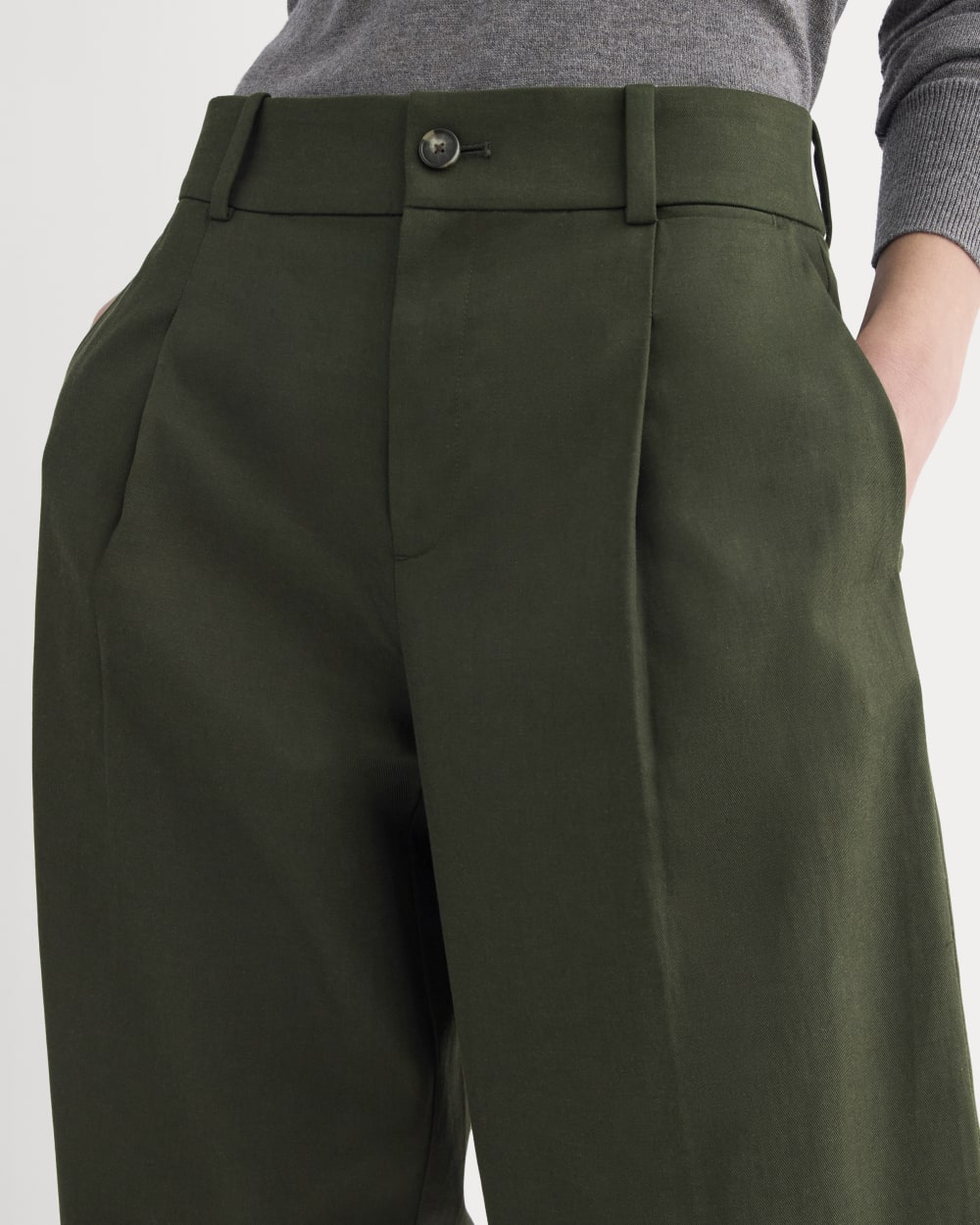 Wide-Leg Trouser in Buttersmooth | Dark Green | 30 Inseam