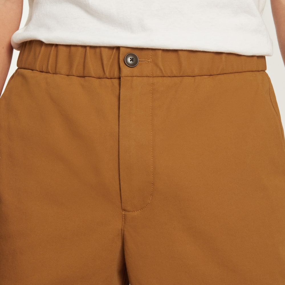The Pull-On Performance Chino Short | Tawny Brown