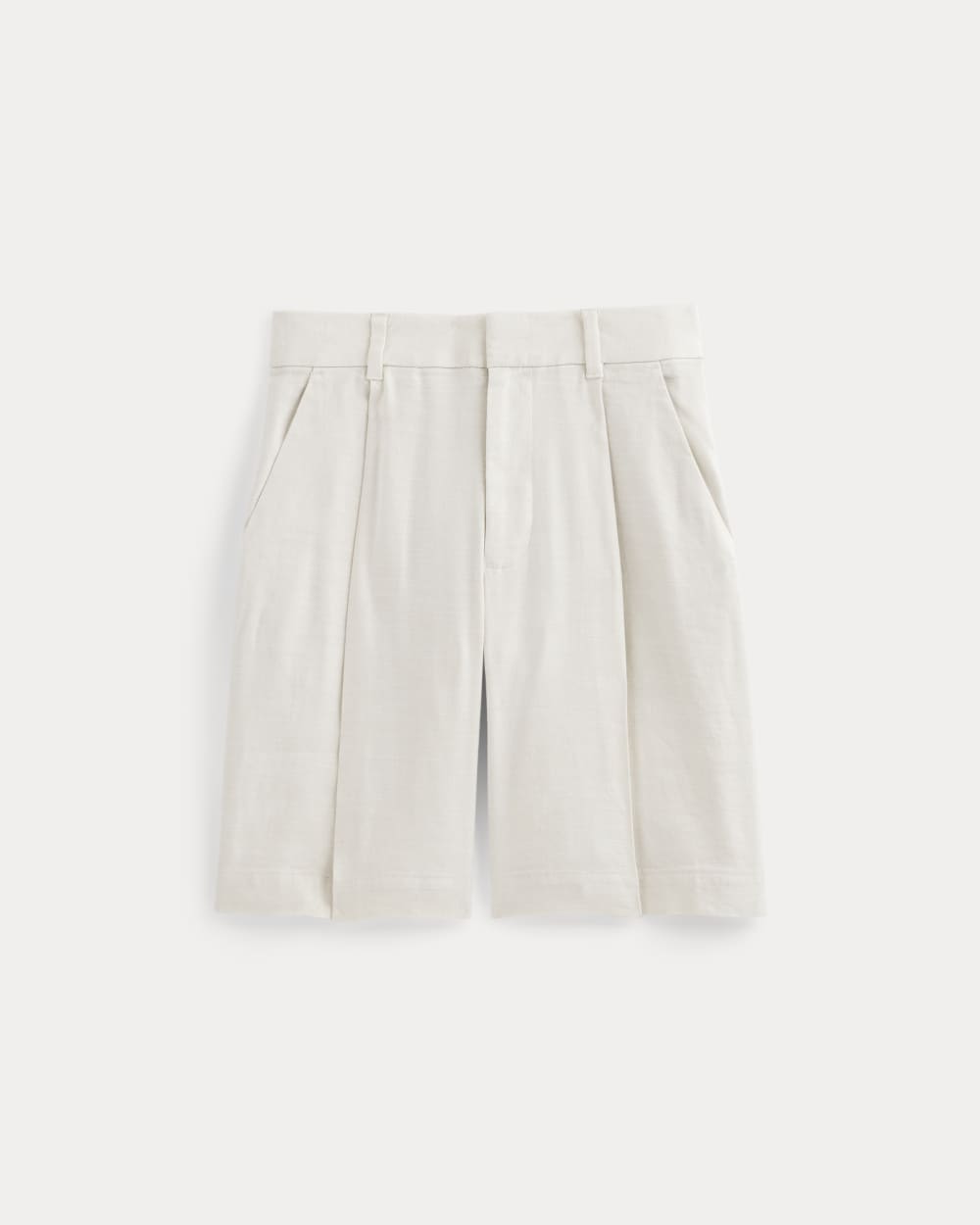 The Pleated Short in Stretch Linen | Natural Chambray