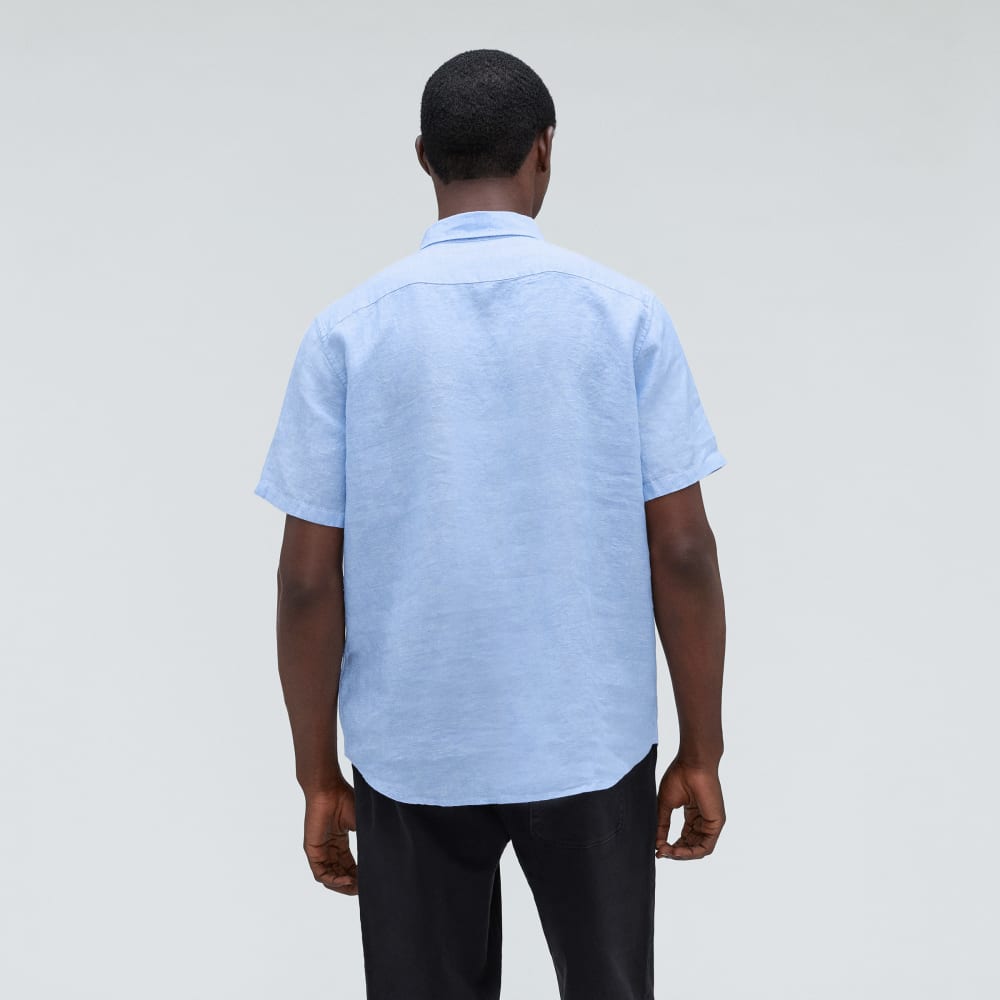 The Classic Short-Sleeve Shirt in Linen | Light Blue