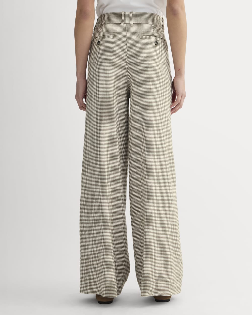 The Wide-Leg Pant in Stretch Linen | Deep Taupe Mini Gingham