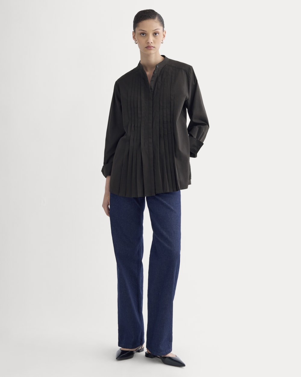 The Pleated Shirt in Silky Cotton | Black