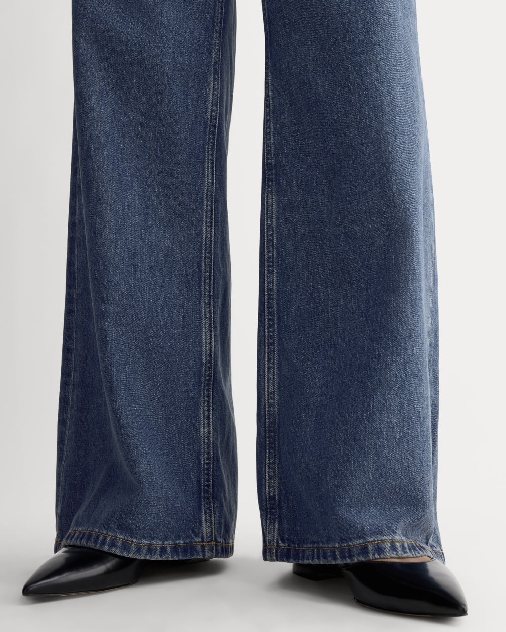 The Low-Key Jean | Medium Blue