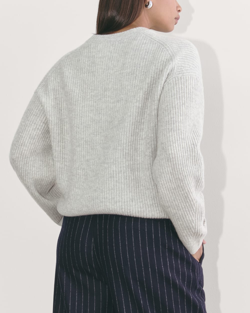 The Cocoon Crew in Wool Cashmere | Light Heather Grey