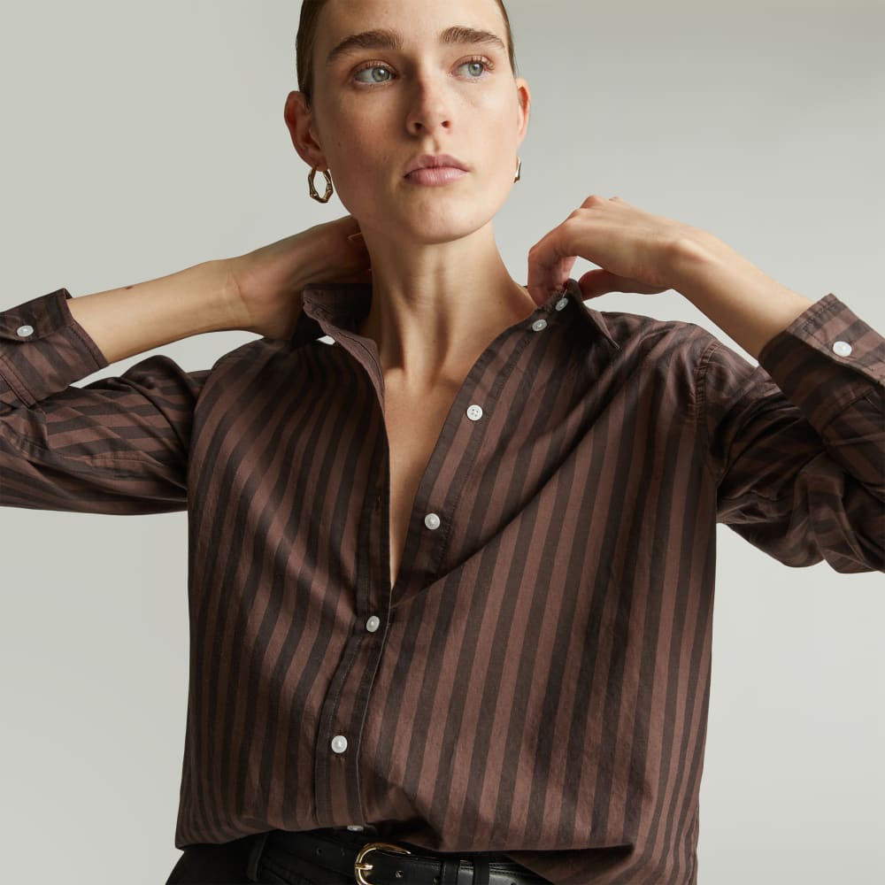 The Must-Have Shirt in Silky Cotton | Chocolate Brown / Black