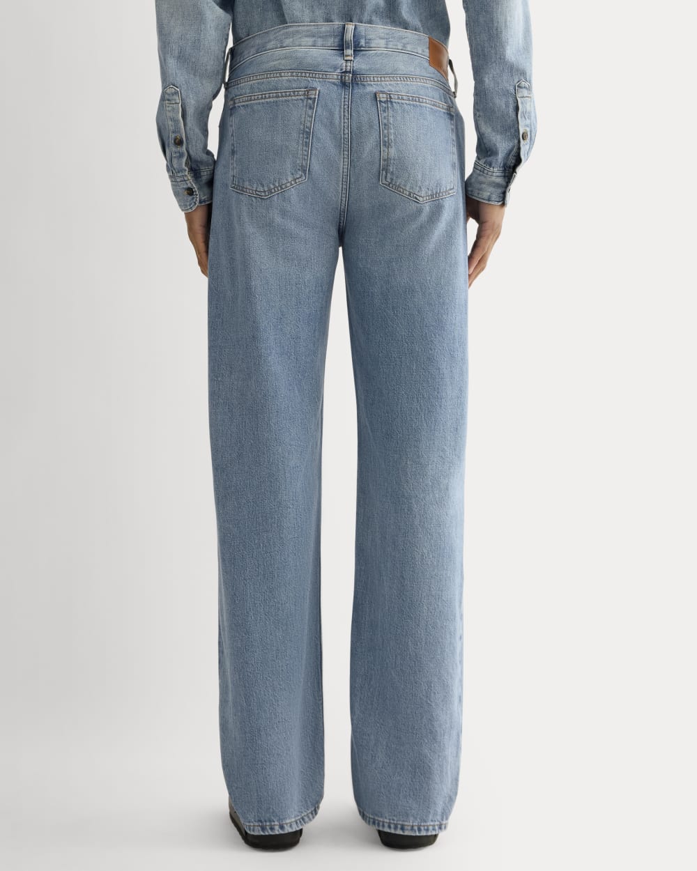 The '90s Loose Straight Jean | Light Indigo