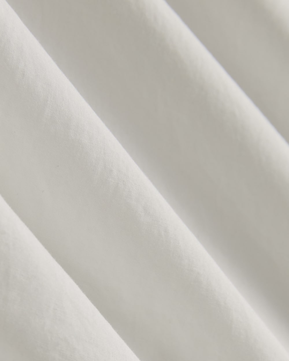 The Boyfriend Shirt in Ultrasoft Cotton | White