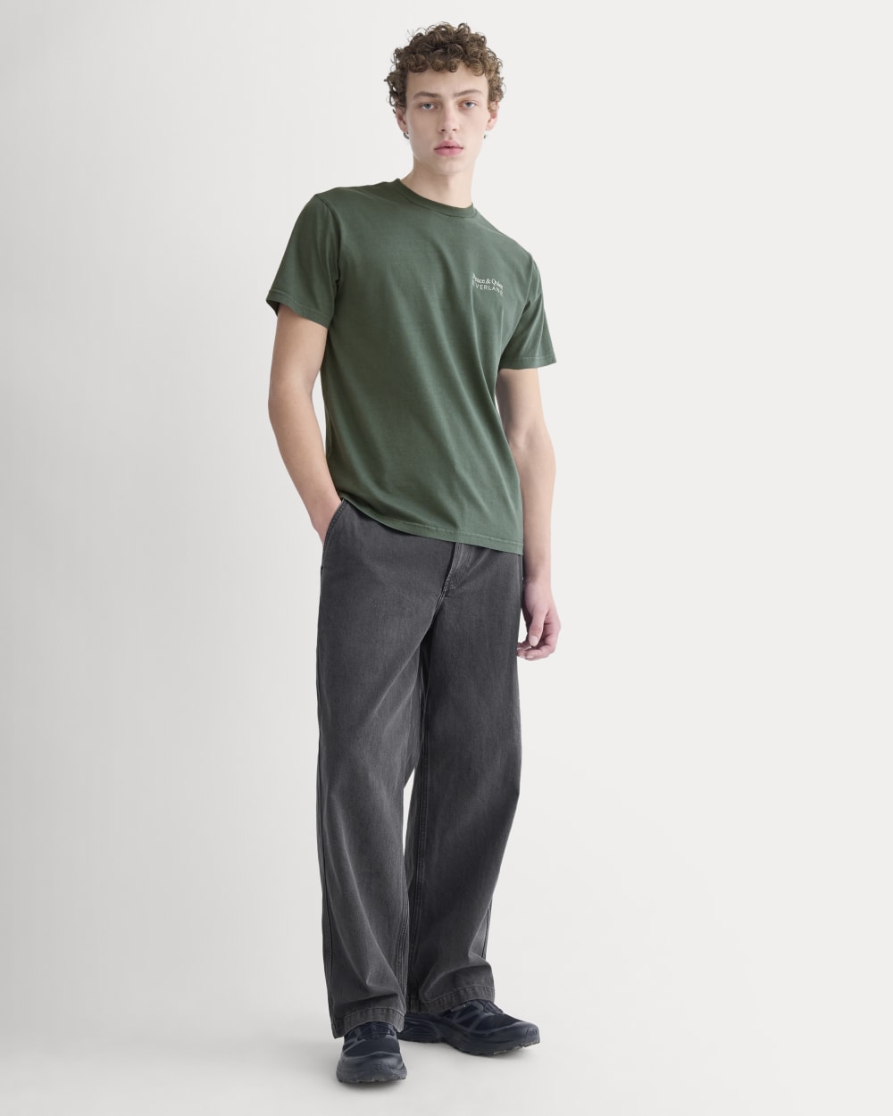 Everlane x Peace & Quiet Graphic Logo Tee | Pine