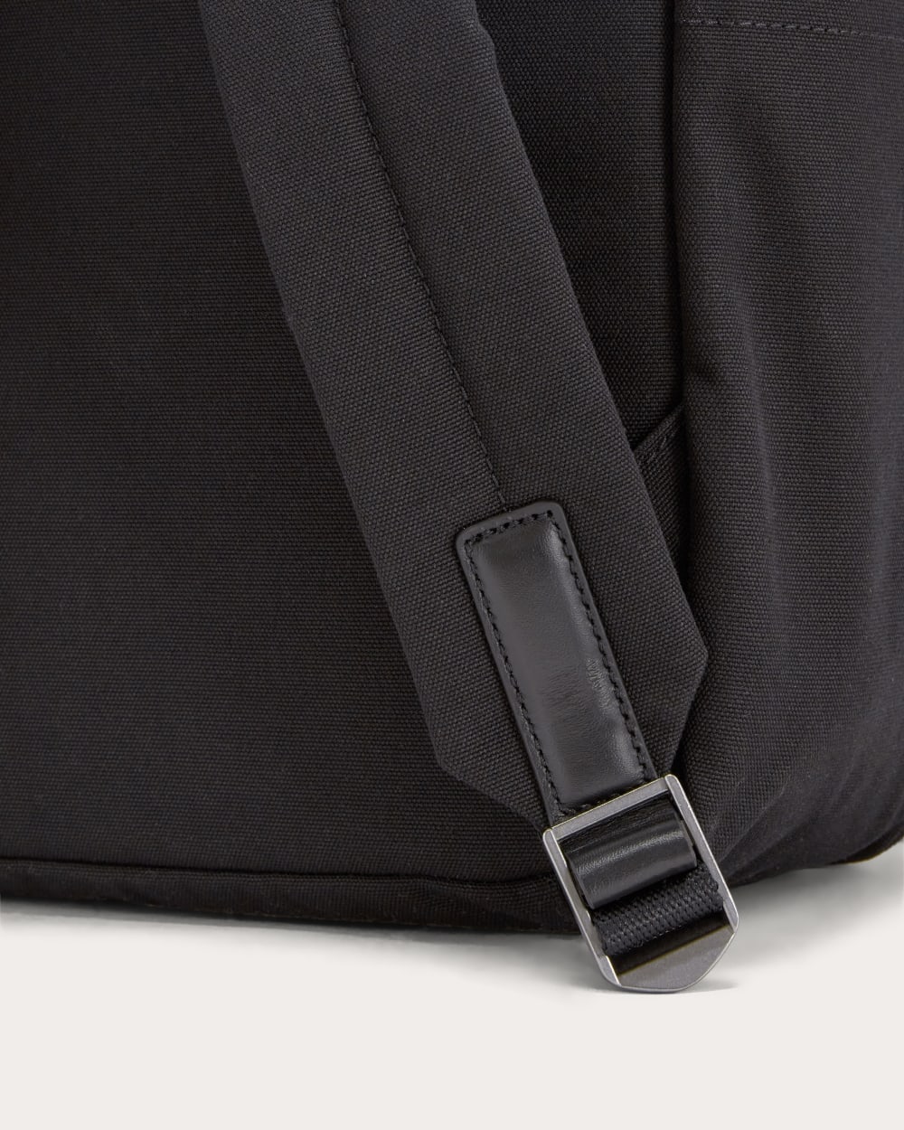 The Canvas Backpack | Black