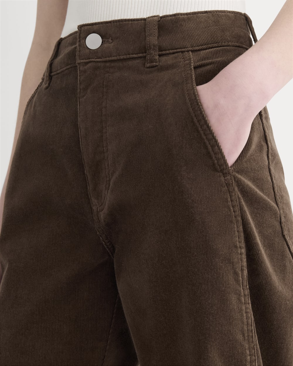 The Utility Barrel in Corduroy | Cocoa