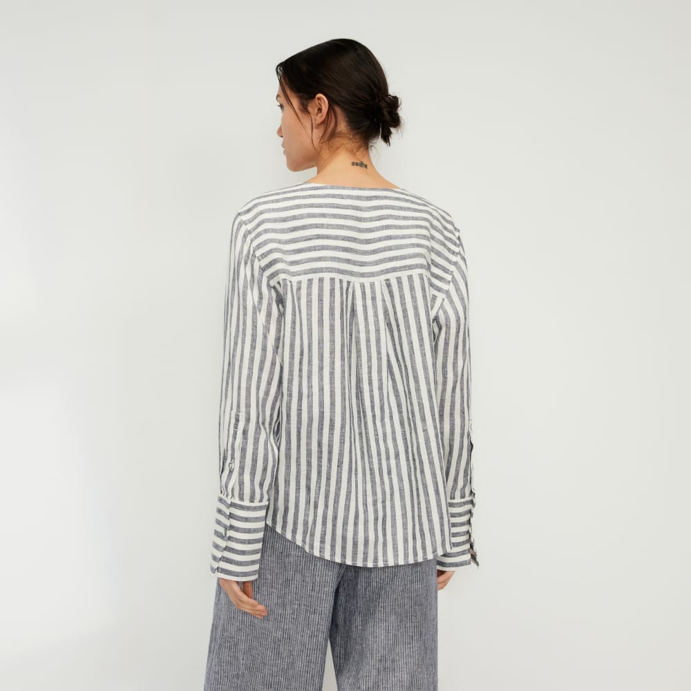 The Linen Popover Shirt | Bone / Navy