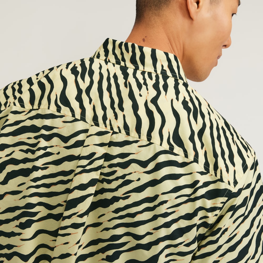 The Poplin Short-Sleeve Shirt | Pale Yellow Tiger Stripe