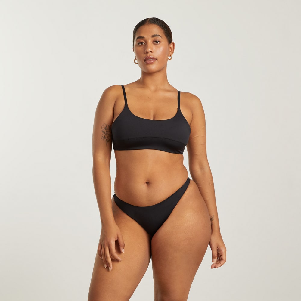 The Scoop-Neck Bikini Top | Black