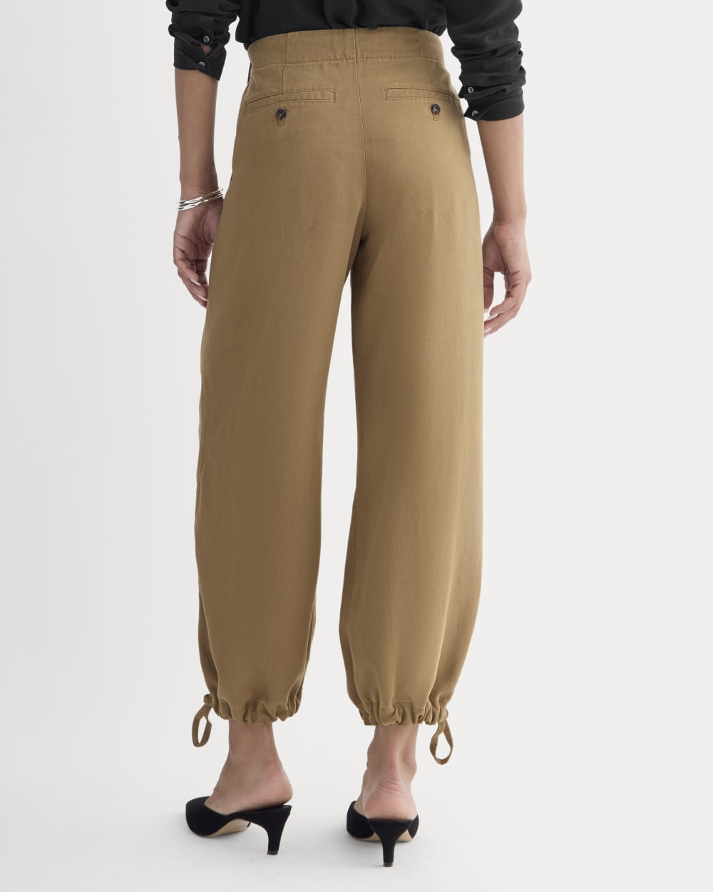 The Chino Jogger in Buttersoft | Aged Brass